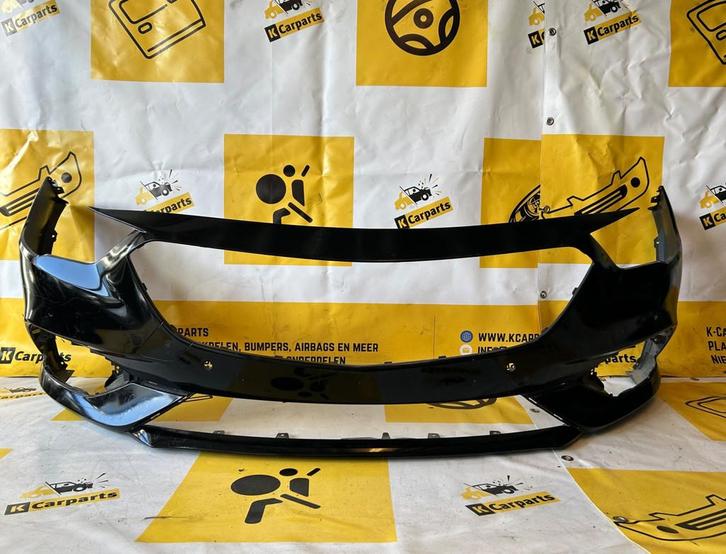 Voorbumper Opel Insignia B 4X PDC origineel bumper 39136417, Auto-onderdelen, Carrosserie, Bumper, Opel, Voor, Gebruikt