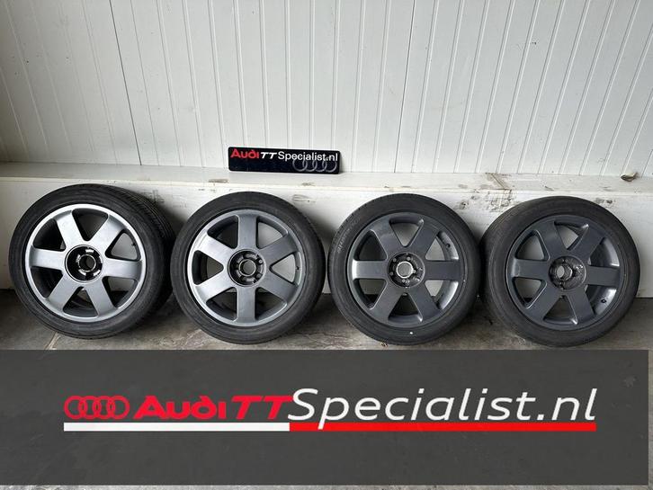 Winter banden set op 17" velgen Audi TT MK1, Auto-onderdelen, Banden en Velgen, Banden en Velgen, Winterbanden, 17 inch, 225 mm