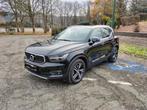 Volvo XC40 T5 Hybrid Momentum opladen, Auto's, Volvo, Stof, Zwart, 5 zetels, 5 deurs