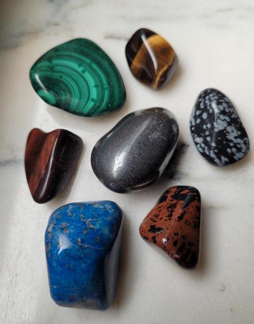 Minéraux Lapis lazuli tigre malachite hématite obsidienne, Collections, Minéraux & Fossiles, Minéral, Enlèvement ou Envoi