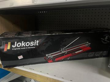Tegelsnijder beschikbaar voor biedingen