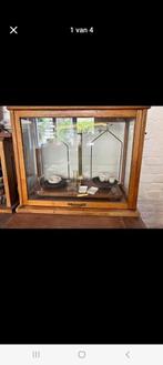 Antieke weegschaal met vitrine, Antiek en Kunst, Ophalen