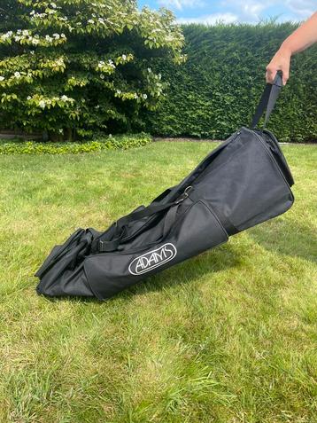 Adams drumstandaardzak met wieltjes beschikbaar voor biedingen