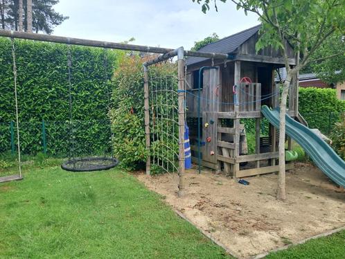 Speelhuis + speeltoestellen, Kinderen en Baby's, Speelgoed | Buiten | Speeltoestellen, Gebruikt, Brandweerpaal, Glijbaan, Klimnet