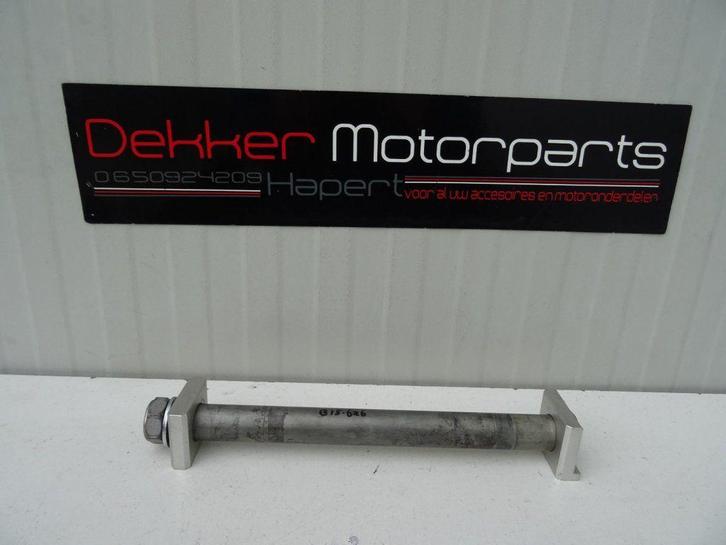 Complete Achter wiel As Yamaha YZF R1 2007-2008 RN19, Motoren, Onderdelen | Yamaha, Gebruikt, Ophalen of Verzenden