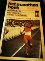 Het marathon boek elmar sport boeken 1981 herziene editie, Elmar, Lopen en Fietsen, Ophalen of Verzenden, Zo goed als nieuw