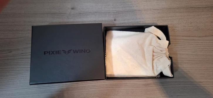 Ringkeeper Pixie Wing ketting – voor dames, Handtassen en Accessoires, Kettingen, Nieuw, Ophalen of Verzenden