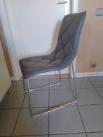 2 nouvelles chaises avec pieds unoxe et assise skailedere, Neuf, Gris, Deux, Enlèvement