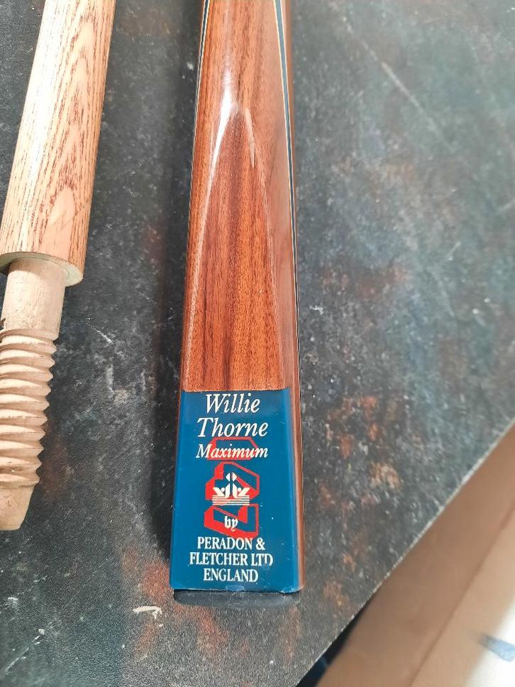 Willie Thorne Maximum - Paradon & Fletcher keu / ceu, Sports & Fitness, Billards & Billards américains, Comme neuf, Queue ou Boules