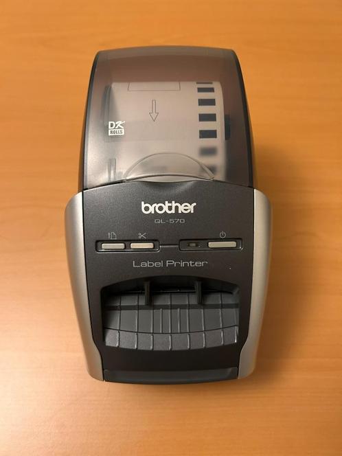 Brother QL-570 labelprinter voor op desktop, Zakelijke goederen, Kantoor en Winkelinrichting | Kantoorartikelen, Overige typen