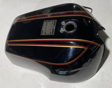 MOTORTANK COATEN: inw. ontroesten en coaten van motortanks beschikbaar voor biedingen