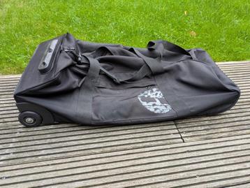Reistas Timberland met wieltjes en uitschijfbare handgreep beschikbaar voor biedingen