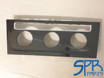 GOLF 7 INLEG LIJST Climatronic paneel ANTRECIET 5G1863041 beschikbaar voor biedingen