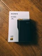 Sony Walkman WM1A + leren hoes, TV, Hi-fi & Vidéo, Walkman, Discman & Lecteurs de MiniDisc, Enlèvement, Walkman ou Baladeur