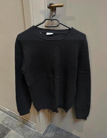 Basic zwarte trui