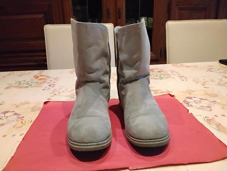 Half hoge grijze laarzen, Kleding | Dames, Schoenen, Nieuw, Hoge laarzen, Grijs, Ophalen