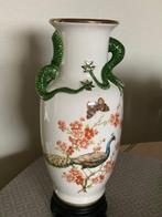 Chinese vaas op voet H 30cm, Antiek en Kunst, Ophalen