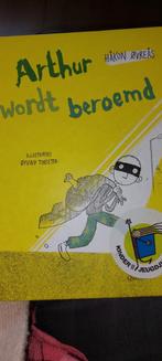 Håkon Øvreås - Arthur wordt beroemd, Ophalen of Verzenden, Zo goed als nieuw, Håkon Øvreås