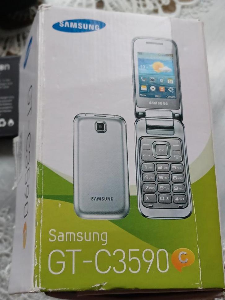 Samsung C3590.  Nieuwprijs 100euro, Telecommunicatie, Mobiele telefoons | Nokia, Zo goed als nieuw, Minder dan 3 megapixel, Zwart