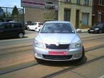SKODA OCTAVIA 1600CC DIESEL 2011 TRES PROPRE, Stof, 1600 cc, Bedrijf, Grijs