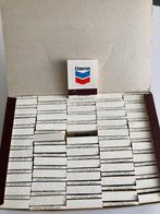 CHEVRON : grand ensemble de cartes de match (Union Matches), Enlèvement ou Envoi, Comme neuf, Boîtes ou marques d'allumettes