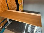 Ikea bureau tafel, Huis en Inrichting, Bureaus, Ophalen, In hoogte verstelbaar, Zo goed als nieuw, Bureau