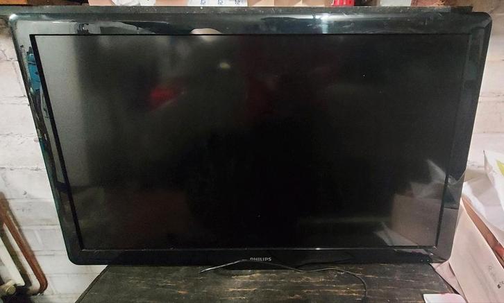 Tv philips HDMI 62 X 82cm, Audio, Tv en Foto, Televisies, Philips, Ophalen