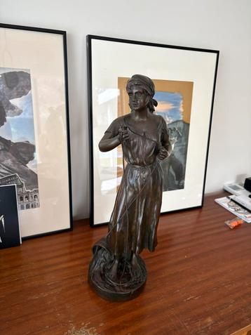 Bronzen beeld Belin beschikbaar voor biedingen
