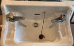 Lavabo met 2 kranen, Ophalen, Gebruikt