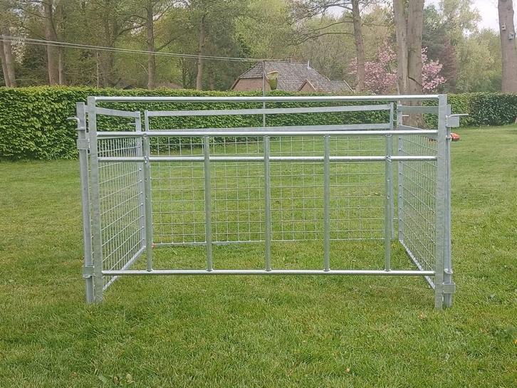Te koop: doorkruiphek voor lammeren, nieuw, Animaux & Accessoires, Moutons, Chèvres & Cochons