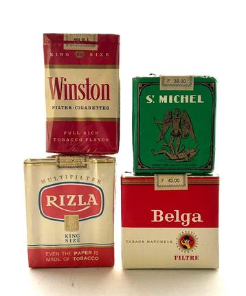 oude sigaretten pakjes St. Michel Belga Winston Rizla beschikbaar voor biedingen