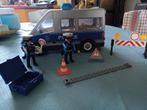 Playmobil 9236 Fourgon de policiers avec matériel de barrage, Enfants & Bébés, Jouets | Playmobil, Comme neuf, Ensemble complet