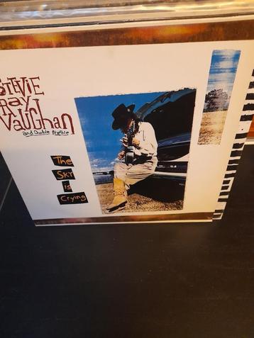lp - stevie ray vaughan - the sky is crying beschikbaar voor biedingen