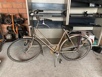 Gazelle vintage damesfiets beschikbaar voor biedingen