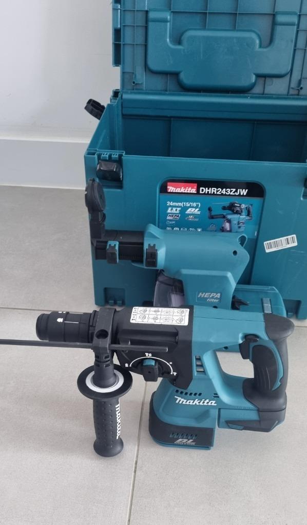 Makita machines, Doe-het-zelf en Bouw, Gereedschap | Boormachines, Zo goed als nieuw, Ophalen