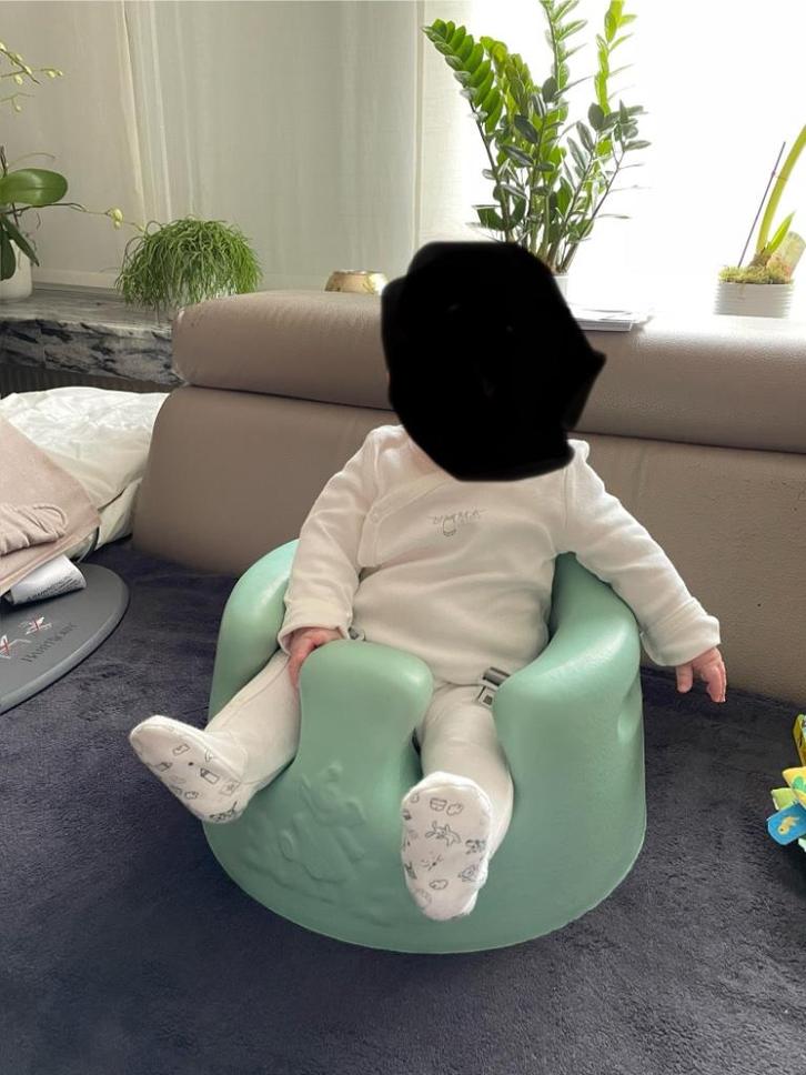 Bumbo babyzitje zo goed als nieuw, Kinderen en Baby's, Kinderstoelen, Zo goed als nieuw, Gordel(s), Ophalen