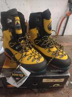 la Sportiva Evo Népal GTX taille 42, Sport en Fitness, Ophalen of Verzenden, Nieuw, Schoenen
