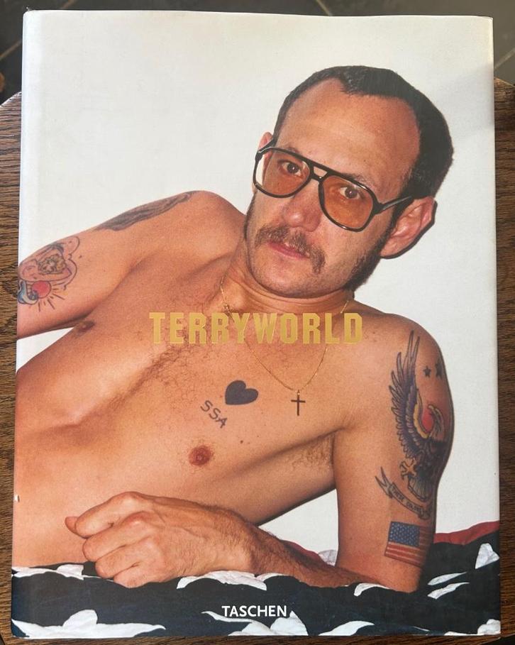 Terryworld - Terry Richardson ** Photo**Mode**Sacs, Livres, Art & Culture | Photographie & Design, Comme neuf, Photographes, Enlèvement ou Envoi