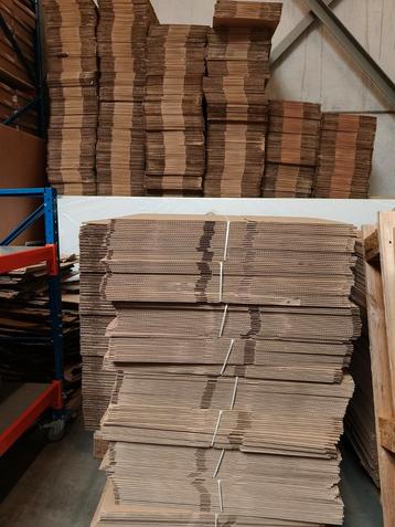 Stevige nieuwe vouwdozen beschikbaar voor biedingen