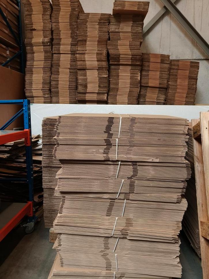 Stevige nieuwe vouwdozen, Doe-het-zelf en Bouw, Kratten en Dozen, Nieuw, Ophalen