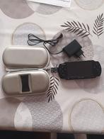 PSP3004 zwart + stick van 8 GB, Games en Spelcomputers, Ophalen of Verzenden, Gebruikt, Zwart, PSP 3000