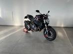 Ducati Monster 821 Stealth, Motoren, Naked bike, Bedrijf, 2 cilinders, 821 cc