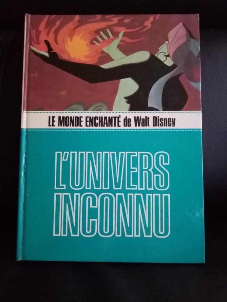 Disney - Le Monde Enchanté de Walt Disney - 8 Livres, Verzamelen, Disney, Gebruikt, Ophalen of Verzenden