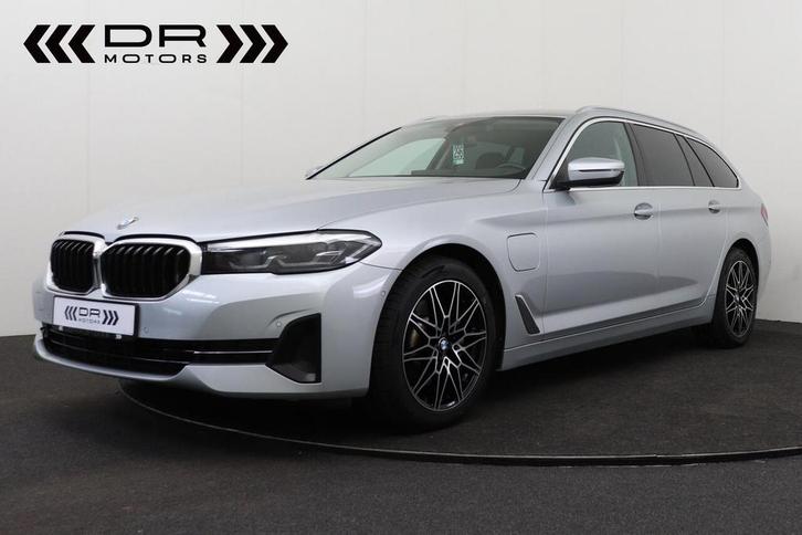 BMW 530 e TOURING FACELIFT - NAVI - DAB - TREKHAAK, Auto's, BMW, Bedrijf, 5 Reeks, ABS, Adaptieve lichten, Airbags, Alarm, Android Auto