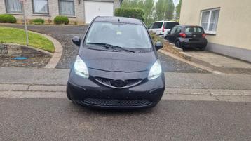 Toyota aygo 1l essence 1ans garantie 