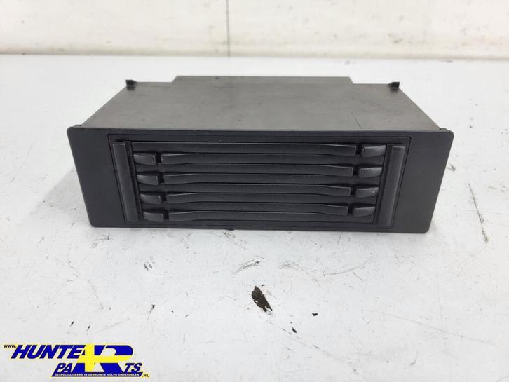 CD opslag Volvo V70/S70/C70 ('97-'00) 09481100, Auto-onderdelen, Overige Auto-onderdelen, Volvo, Gebruikt, Ophalen of Verzenden