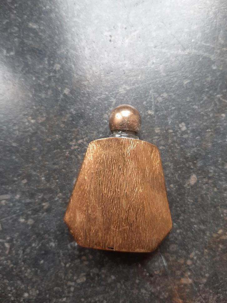 Petit flacon de parfum 3,50 cm, Collections, Parfums, Enlèvement ou Envoi