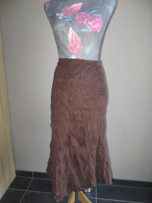 Bruine, lange rok - dames - Mt 38 - Claude Arielle, Kleding | Dames, Rokken, Zo goed als nieuw, Maat 38/40 (M), Bruin, Onder de knie