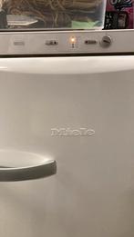 Miele diepvriezer 6 vakken, Elektronische apparatuur, Vriezers en Diepvrieskisten, Ophalen, Zo goed als nieuw