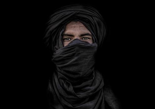 R ruberti print “l amazigh”, Huis en Inrichting, Woonaccessoires | Schilderijen, Tekeningen en Foto's, Nieuw, Print, Ophalen of Verzenden